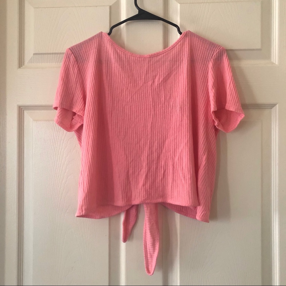 H&M crop pink top